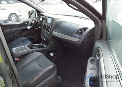 2019 Dodge Grand Caravan Gt z USA, uszkodzony, nr VIN 2C4RDGEG4KR744008